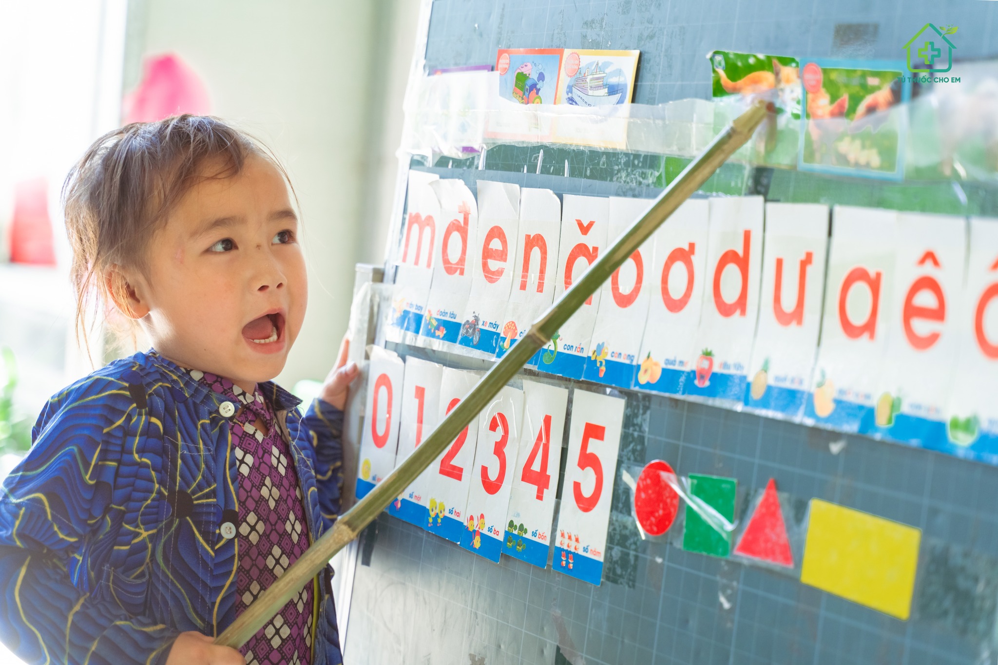 Lớp Trưởng Nhỏ Ở Sàng Sò – Câu Chuyện Về Sự Hiểu Chuyện Và Kiên Cường